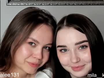 couple Sexy Girls Cams with milakitko