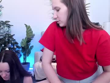 couple Sexy Girls Cams with radiants_2