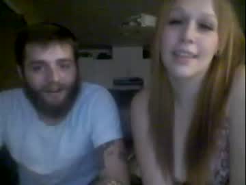 couple Sexy Girls Cams with coucouuuh