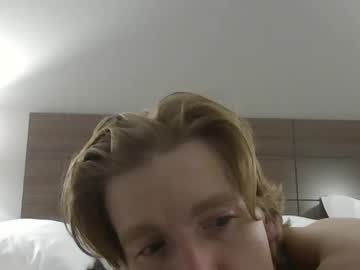 couple Sexy Girls Cams with hypn0tiz3d