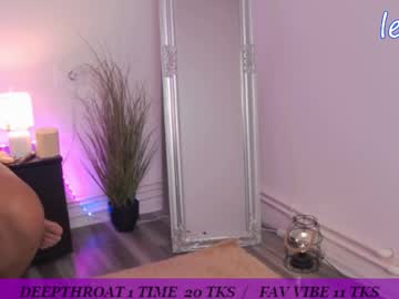 couple Sexy Girls Cams with lexyxjames
