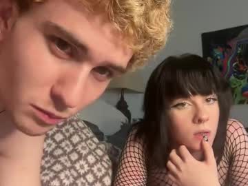 couple Sexy Girls Cams with rawd3sire