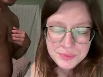 couple Sexy Girls Cams with peachysweetxxx
