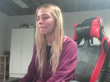 couple Sexy Girls Cams with chloe_damian