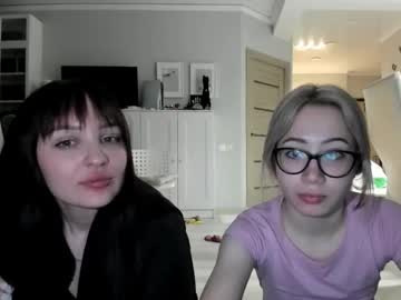 couple Sexy Girls Cams with pinkdoll1