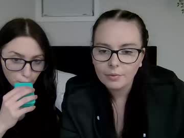 couple Sexy Girls Cams with amberxorae