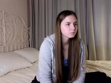 girl Sexy Girls Cams with on_the_soft_pillow