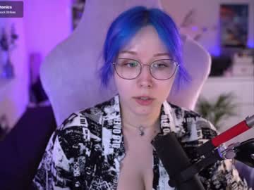 girl Sexy Girls Cams with blue_mooncat