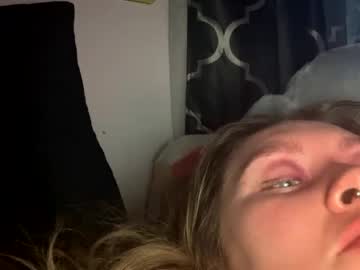 couple Sexy Girls Cams with edmcouplee