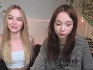 couple Sexy Girls Cams with dontoke_