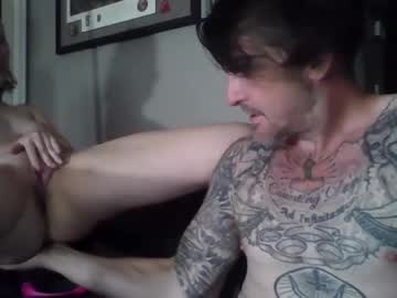 couple Sexy Girls Cams with ofriiroen