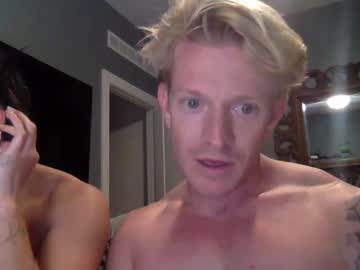 couple Sexy Girls Cams with urwhitechocolate